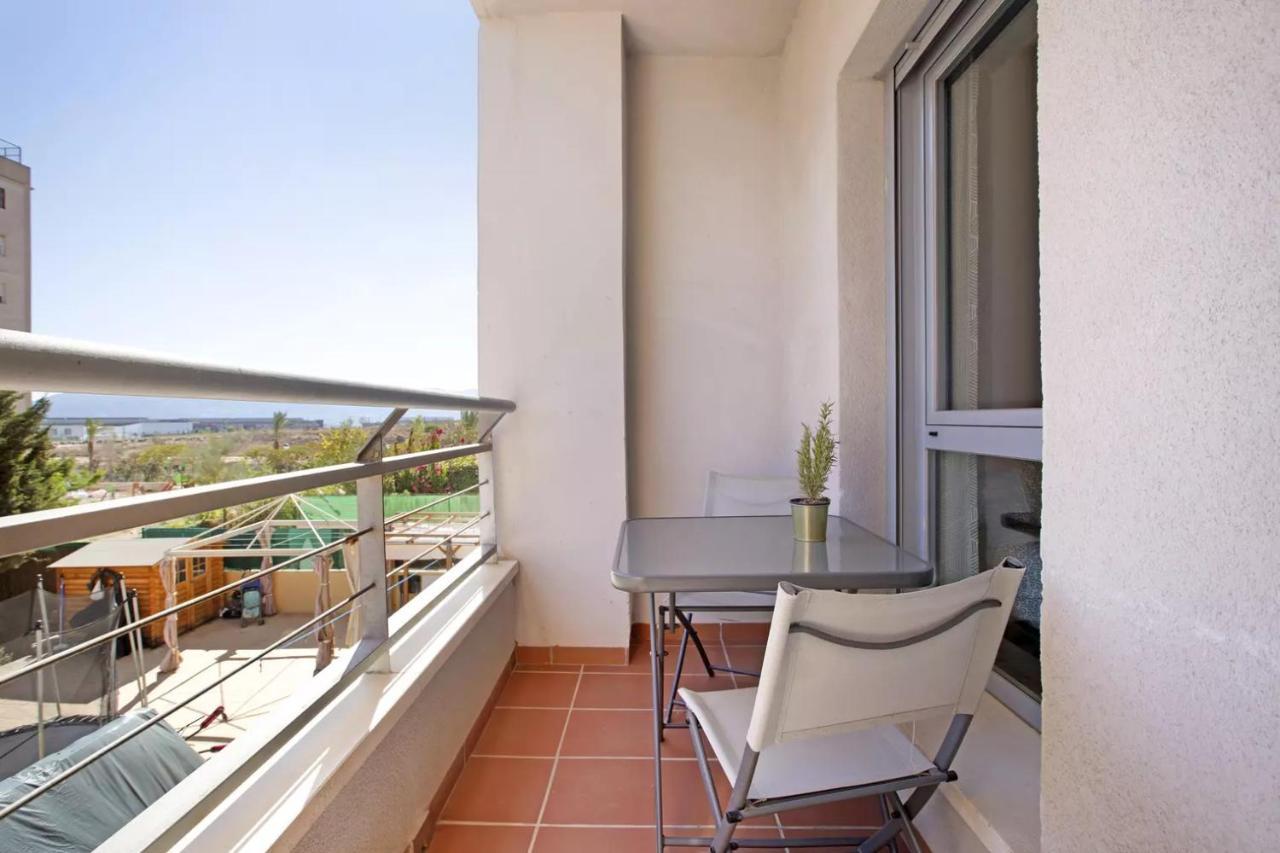 Malaga Campus Apartment Parking Included Málaga Exterior foto